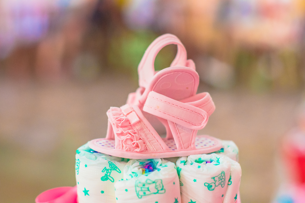 how to make a small diaper cake